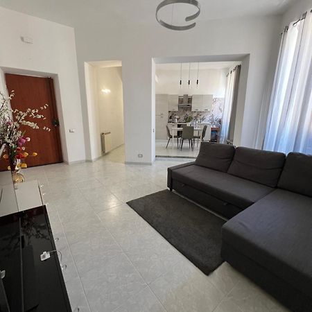 Port House Apartment ชิวิตาเวกเกีย ภายนอก รูปภาพ