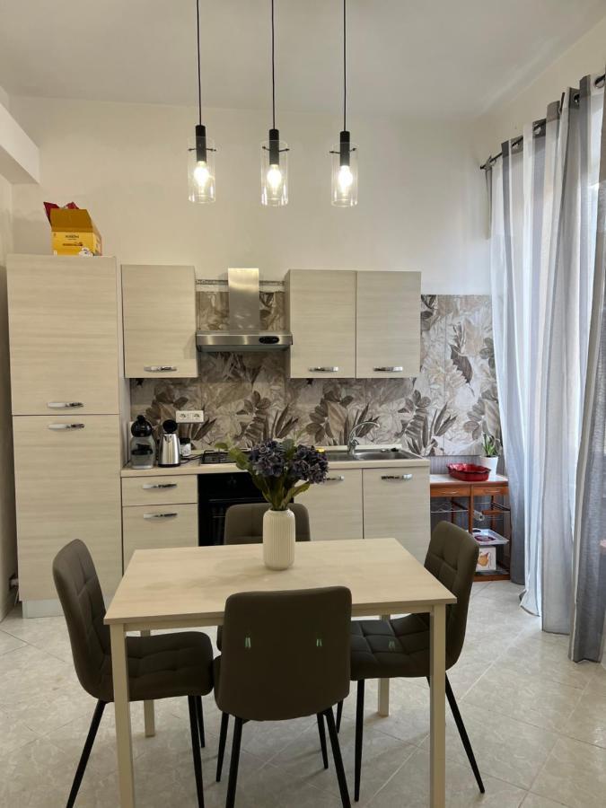 Port House Apartment ชิวิตาเวกเกีย ภายนอก รูปภาพ