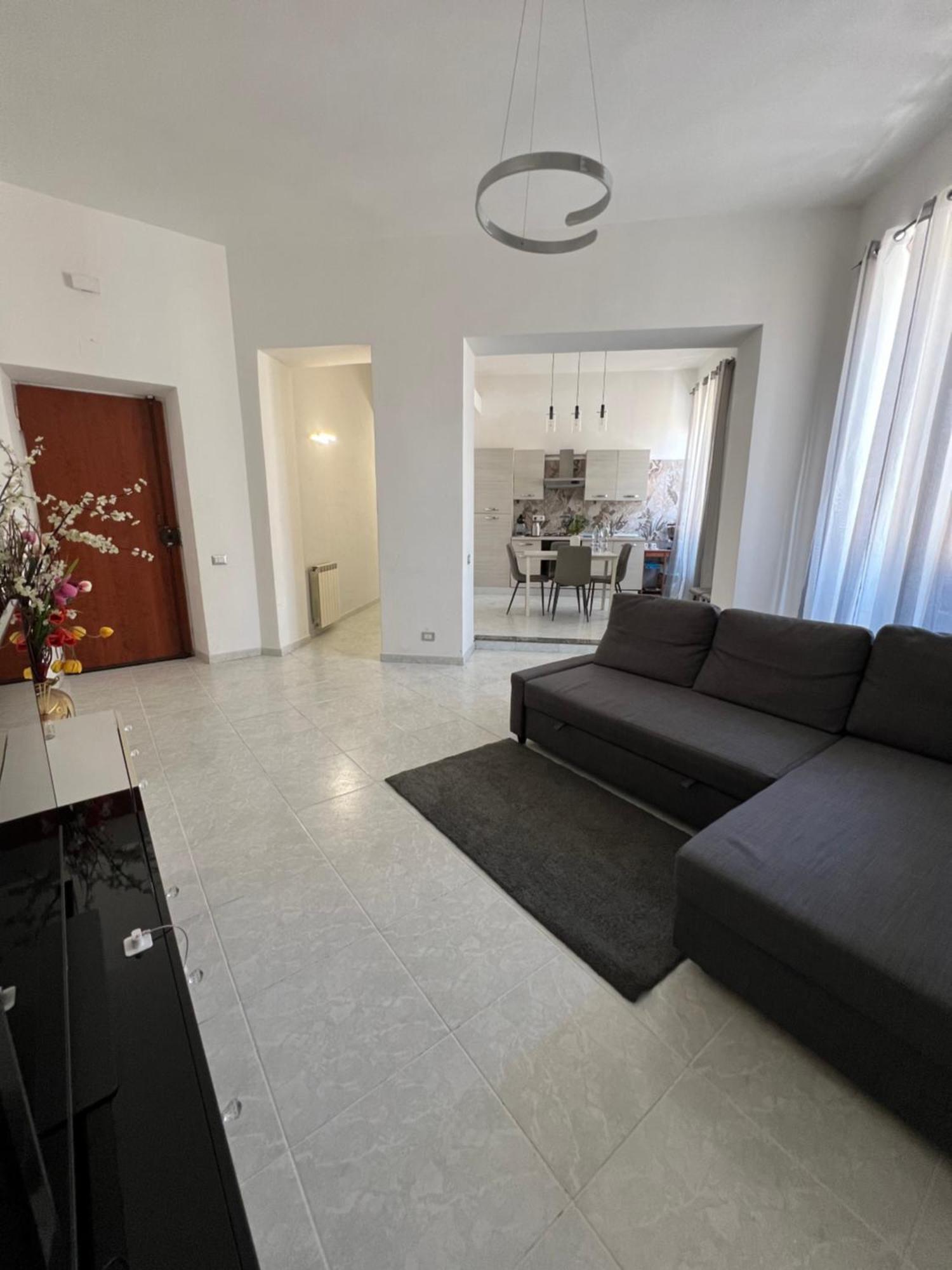 Port House Apartment ชิวิตาเวกเกีย ภายนอก รูปภาพ